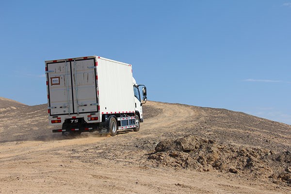 真金不怕火炼,比亚迪T5A纯电动卡车挑战吐鲁番高温测试 - 第3张 - 提加商用车网 真金不怕火炼,比亚迪T5A纯电动卡车挑战吐鲁番高温测试 - 第3张