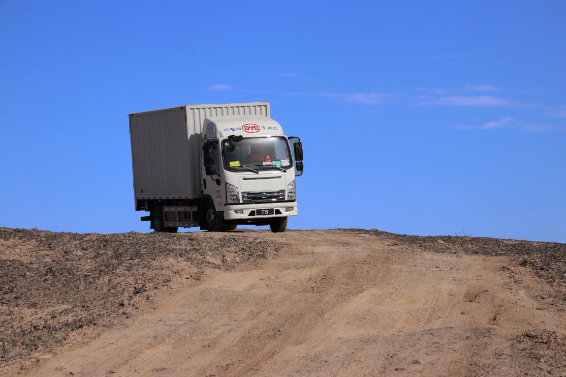 真金不怕火炼,比亚迪T5A纯电动卡车挑战吐鲁番高温测试 - 第5张 - 提加商用车网 真金不怕火炼,比亚迪T5A纯电动卡车挑战吐鲁番高温测试 - 第5张