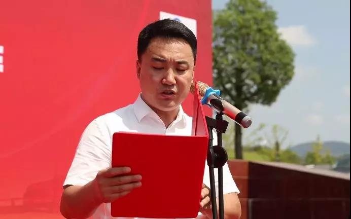 一次性交付50台!东风天锦中置轴轿运车再获大单 - 第4张 - 提加商用车网 一次性交付50台!东风天锦中置轴轿运车再获大单 - 第4张