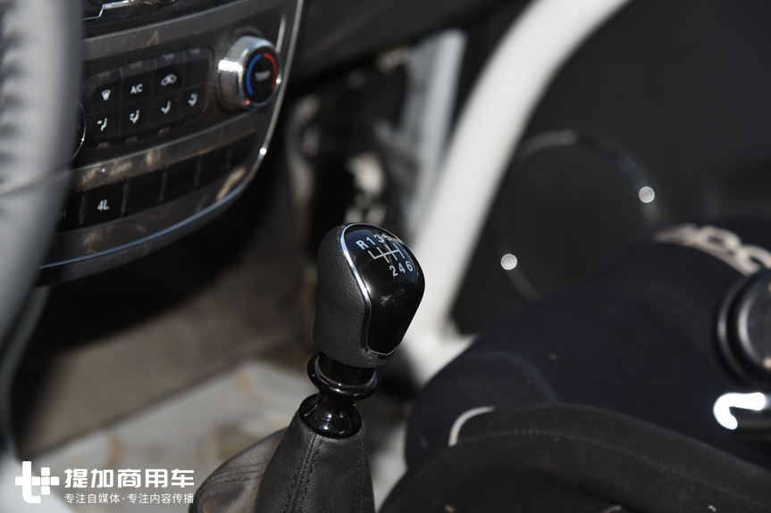 最强国产越野皮卡？赛车队长带您认识江淮帅铃T6的越野性能 - 第10张