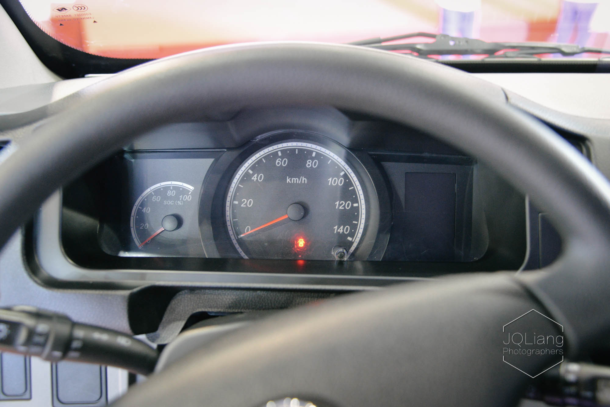 挂陕汽标的面包车,还叫电牛,陕西通家第三代纯电物流车实拍 - 第17张 - 提加商用车网 挂陕汽标的面包车,还叫电牛,陕西通家第三代纯电物流车实拍 - 第17张