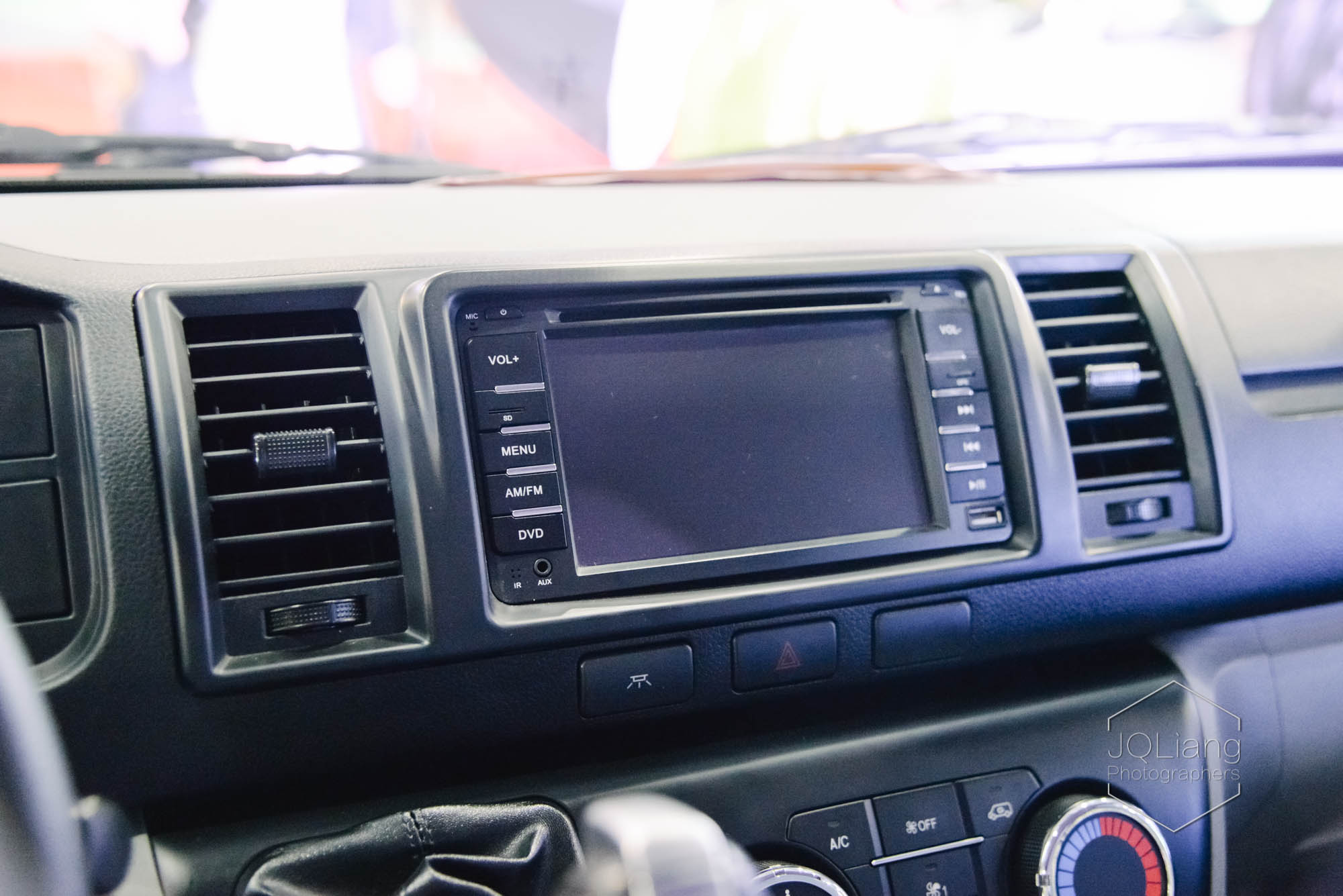 挂陕汽标的面包车,还叫电牛,陕西通家第三代纯电物流车实拍 - 第20张 - 提加商用车网 挂陕汽标的面包车,还叫电牛,陕西通家第三代纯电物流车实拍 - 第20张