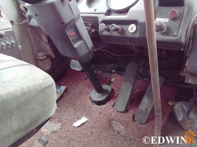 80年代红极一时的公务大巴,实拍日产柴U31N - 第34张 - 提加商用车网 80年代红极一时的公务大巴,实拍日产柴U31N - 第34张