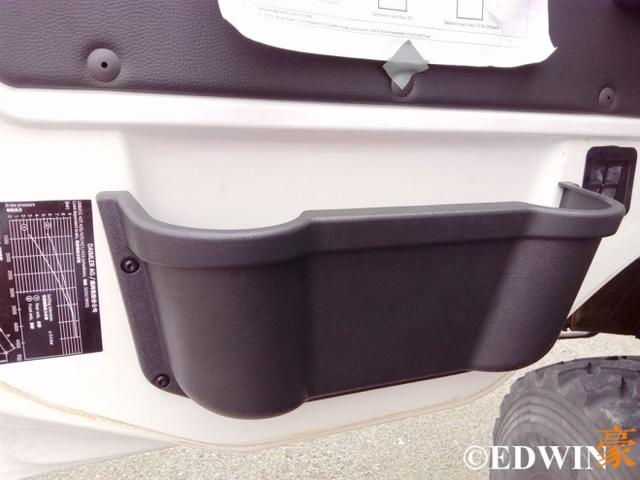 硬派拖拉机?奔驰乌尼莫克U4000越野卡车深度解析 - 第26张 - 提加商用车网 硬派拖拉机?奔驰乌尼莫克U4000越野卡车深度解析 - 第26张