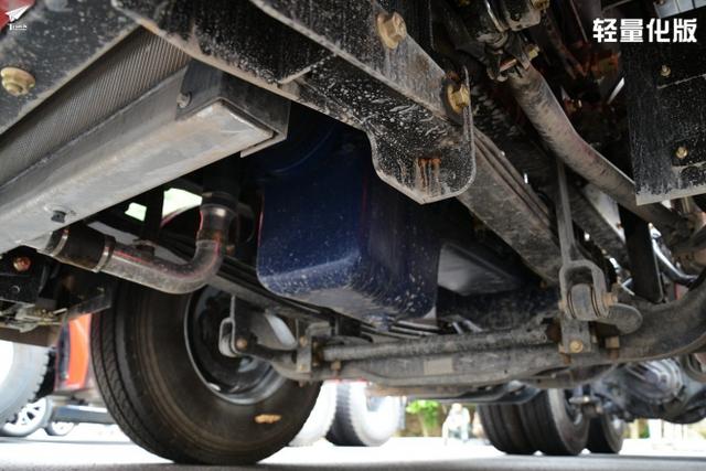 底盘配置差异大 两款同外观徐工汉风牵引车对比评测 - 第6张 - 提加商用车网 底盘配置差异大 两款同外观徐工汉风牵引车对比评测 - 第6张