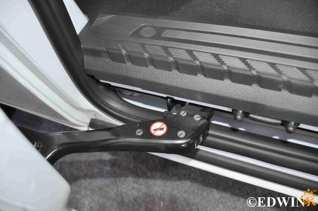 还是国内特供版?福特换代新全顺实拍 - 第31张 - 提加商用车网 还是国内特供版?福特换代新全顺实拍 - 第31张