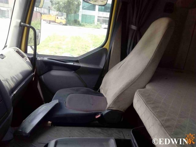 霸龙507的原型车 接近报废的雷诺Premiun重卡实拍 - 第41张