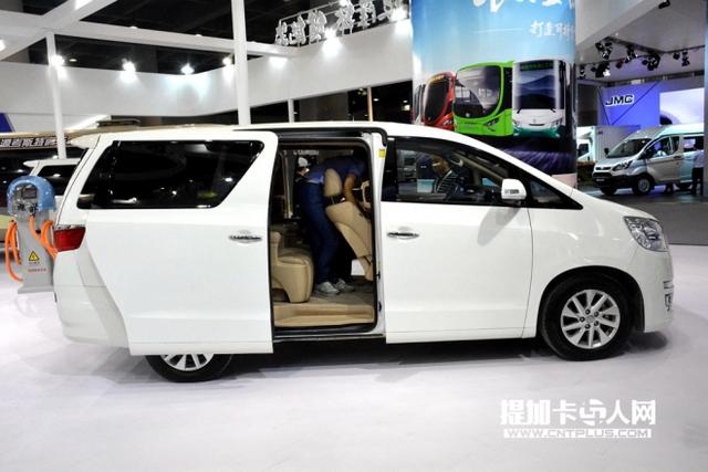 董明珠看中的新能源汽车？银隆纯电动7座MPV实拍 - 第3张