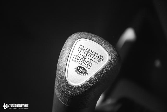 420马力锡柴发动机+免维护车桥+车载冰箱,解放安捷长头卡车图解 - 第18张 - 提加商用车网 420马力锡柴发动机+免维护车桥+车载冰箱,解放安捷长头卡车图解 - 第18张