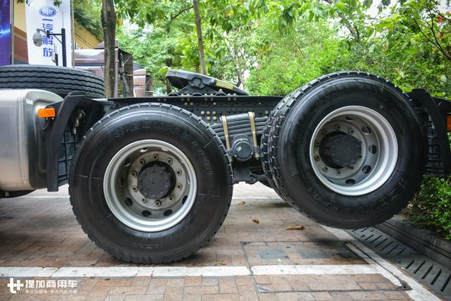 重卡都配制氧机了？越来越细分的重卡版本，各位老司机您挑花眼了吗？