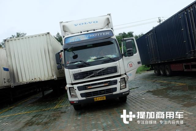 现在的货运环境下只用进口卡车？这家物流公司有70多辆沃尔沃卡车