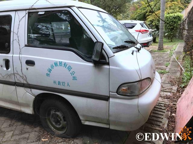 曾是金杯最强对手？已没落的韩国现代H100面包车实拍 - 第15张