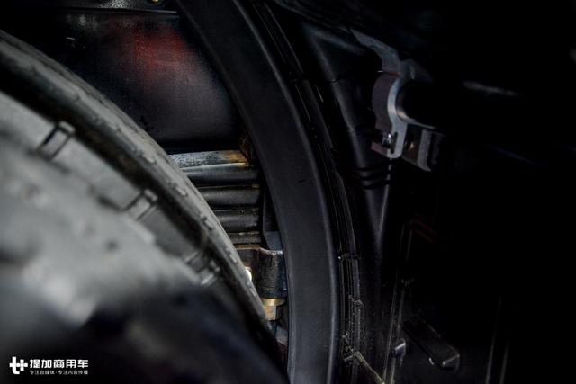 诚意呢？40多万的庆铃新款巨咖重卡，车钥匙还不如面包车的 - 第32张