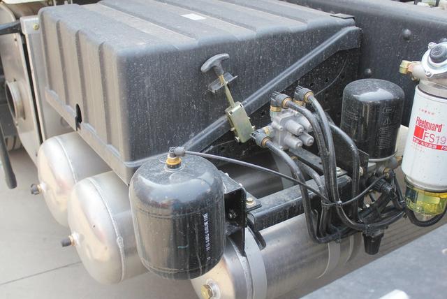 卡车司机福利，水冷空压机来了，据说解放J7发动机就用它 - 第8张