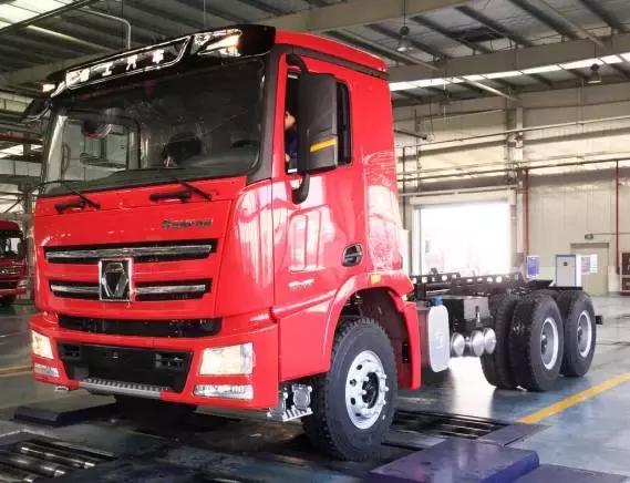 国内市场再添百吨王车型?徐工西南版超重载自卸车顺利下线 - 第1张 - 提加商用车网 国内市场再添百吨王车型?徐工西南版超重载自卸车顺利下线 - 第1张