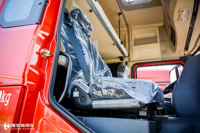 能拉100吨，还可以越野？西康发动机的德龙X3000牵引车详解 - 第27张