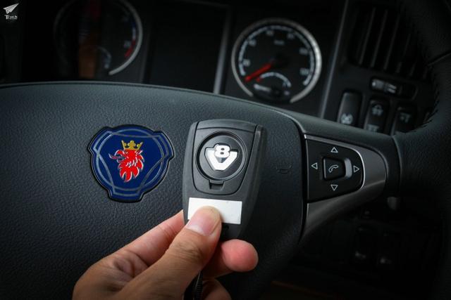 世界第一卡车驾乘舒适吗?斯堪尼亚入华50周年纪念版内饰实拍 - 第18张 - 提加商用车网 世界第一卡车驾乘舒适吗?斯堪尼亚入华50周年纪念版内饰实拍 - 第18张