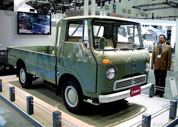 被国产轻型货车“copy”最多 神车五十铃ELF的前世今生