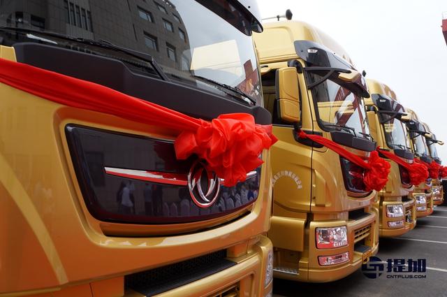 大连交车8台 东风天龙旗舰重卡正式挺进东北市场