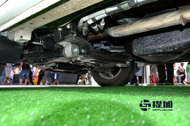 有厨房、卫生间 上汽大通这款高配房车竟然不到40万 - 第4张