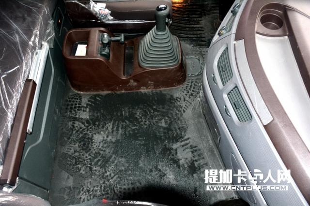 油耗25L/百公里 沃尔沃技术的天龙旗舰牵引车这么牛? - 第5张 - 提加商用车网 油耗25L/百公里 沃尔沃技术的天龙旗舰牵引车这么牛? - 第5张