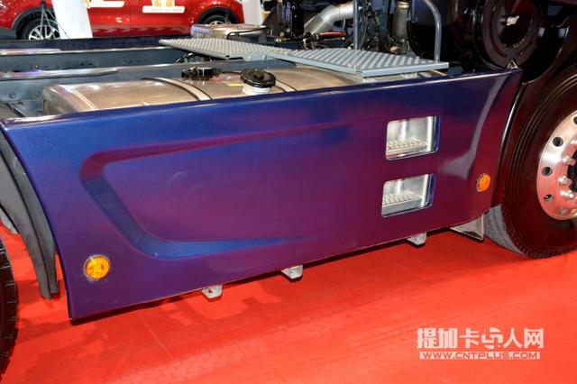 法士特缓速器最抢眼 红岩杰狮C100牵引车图解