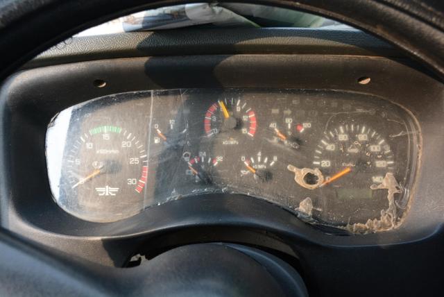 运营5年的车辆会怎样?老款解放J5载货车实拍 - 第3张 - 提加商用车网 运营5年的车辆会怎样?老款解放J5载货车实拍 - 第3张