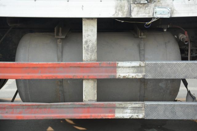 运营5年的车辆会怎样?老款解放J5载货车实拍 - 第8张 - 提加商用车网 运营5年的车辆会怎样?老款解放J5载货车实拍 - 第8张