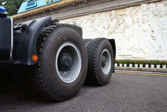 底盘配置差异大 两款同外观徐工汉风牵引车对比评测 - 第14张 - 提加商用车网 底盘配置差异大 两款同外观徐工汉风牵引车对比评测 - 第14张