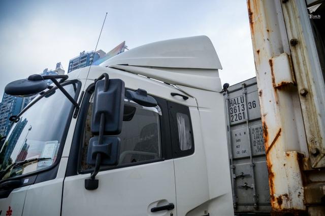 和国内版本有何不同?港版东风天龙牵引车实拍 - 第3张 - 提加商用车网 和国内版本有何不同?港版东风天龙牵引车实拍 - 第3张