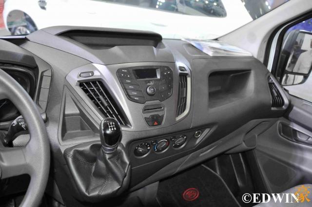 还是国内特供版?福特换代新全顺实拍 - 第25张 - 提加商用车网 还是国内特供版?福特换代新全顺实拍 - 第25张