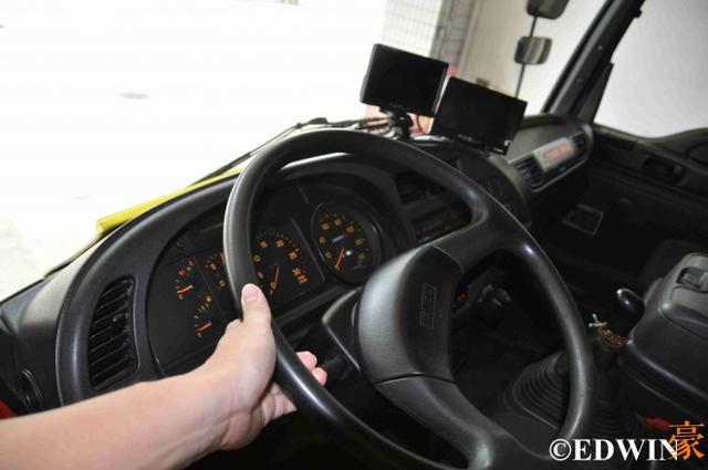 实用无国界 品质给力的日本五十铃消防卡车实拍