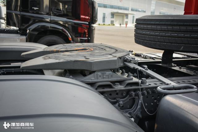 国产卡车模仿进口卡车,为啥总是差了大半截?奔驰新Actros告诉您 - 第43张 - 提加商用车网 国产卡车模仿进口卡车,为啥总是差了大半截?奔驰新Actros告诉您 - 第43张