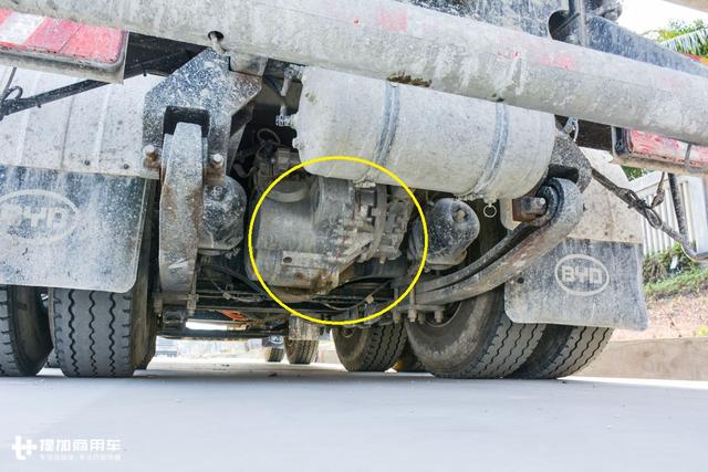 前四后八底盘配7.5方的罐体?比亚迪又一款纯电动搅拌车曝光 - 第13张 - 提加商用车网 前四后八底盘配7.5方的罐体?比亚迪又一款纯电动搅拌车曝光 - 第13张