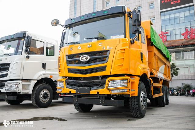 中卡首亮相,重卡全使用汉马自主动力链,华菱2018主推车型抢先看 - 第10张 - 提加商用车网 中卡首亮相,重卡全使用汉马自主动力链,华菱2018主推车型抢先看 - 第10张