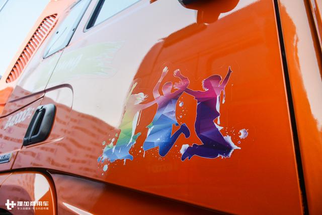 600马力牵引车，自动挡电动自卸车，陕汽重卡年中会车型抢先看