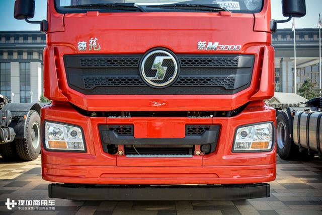 外观改款,配置向X3000看齐,陕汽新M3000牵引车图解 - 第4张 - 提加商用车网 外观改款,配置向X3000看齐,陕汽新M3000牵引车图解 - 第4张