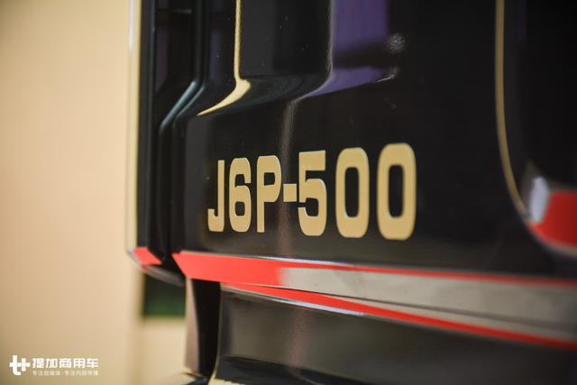 重卡都配制氧机了？越来越细分的重卡版本，各位老司机您挑花眼了吗？