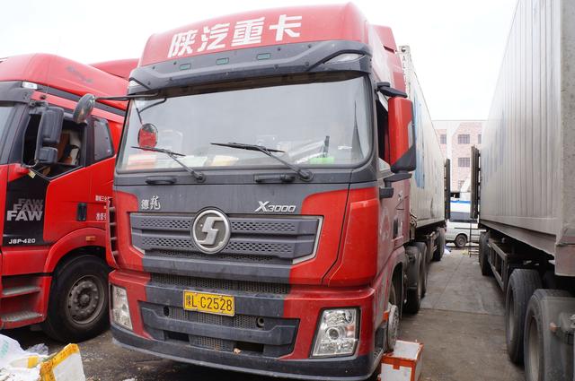 玩卡车就得选陕汽?忠实用户谈德龙X3000使用感受! - 第1张 - 提加商用车网 玩卡车就得选陕汽?忠实用户谈德龙X3000使用感受! - 第1张