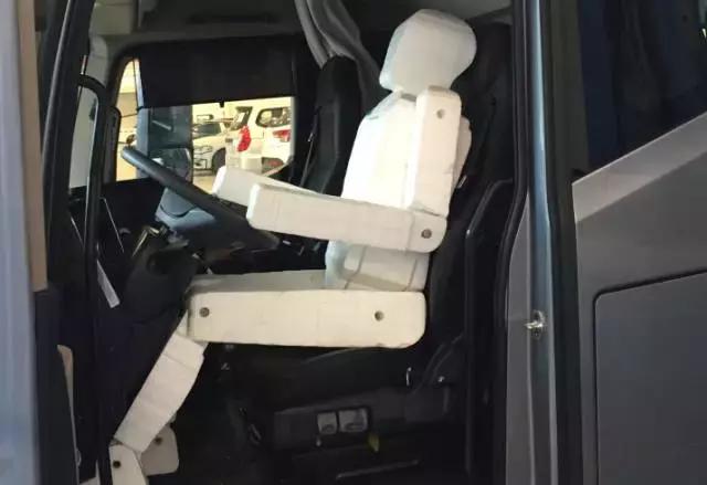 全方位测试碰撞都通过,国产最高安全规格重卡终于诞生? - 第16张 - 提加商用车网 全方位测试碰撞都通过,国产最高安全规格重卡终于诞生? - 第16张