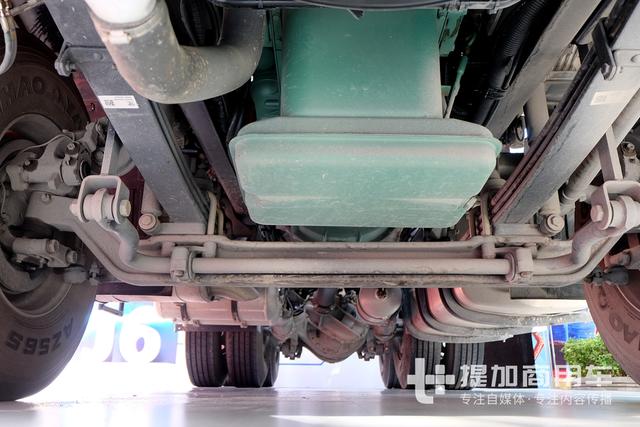 解放J6重卡累计销量近70万辆,新款J6重卡深圳上市 - 第12张 - 提加商用车网 解放J6重卡累计销量近70万辆,新款J6重卡深圳上市 - 第12张