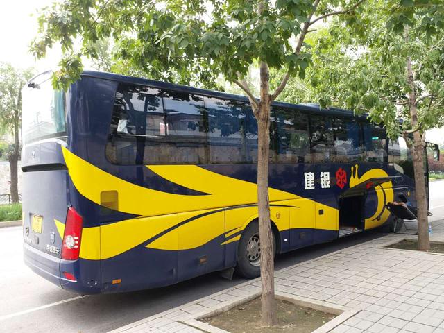 不吃胎不是正常的宇通客车?客运老司机痛斥黑车影响旅游客运行业 - 第5张 - 提加商用车网 不吃胎不是正常的宇通客车?客运老司机痛斥黑车影响旅游客运行业 - 第5张