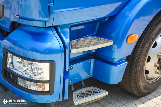 4米宽30米长轿运车退出舞台,中置轴轿运车时代将正式来临 - 第9张 - 提加商用车网 4米宽30米长轿运车退出舞台,中置轴轿运车时代将正式来临 - 第9张