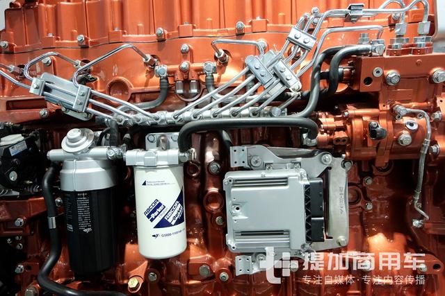 580马力，国五排放、还能省淋水器，国产重卡最大马力发动机实拍 - 第5张