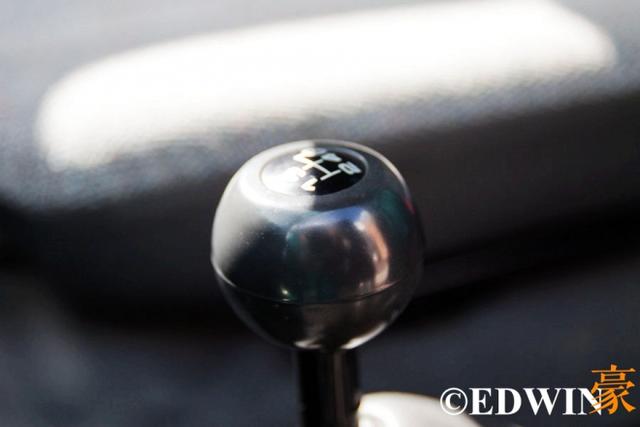 载重仅300斤,但配置豪华还中置后驱,单排单座的货车您见过吗? - 第16张 - 提加商用车网 载重仅300斤,但配置豪华还中置后驱,单排单座的货车您见过吗? - 第16张