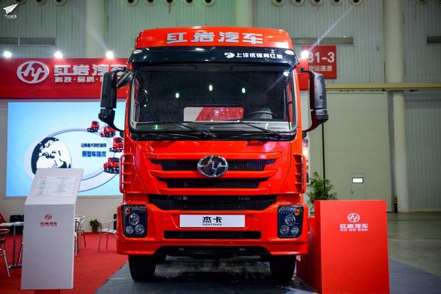 390马力的卡车才24万多  红岩这款牵引车很给力 - 第1张 - 提加商用车网 390马力的卡车才24万多  红岩这款牵引车很给力 - 第1张