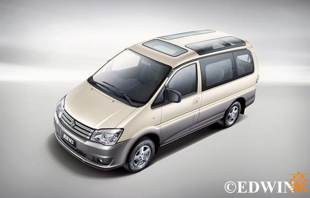 国内畸形市场的产物？风行菱智M3实拍