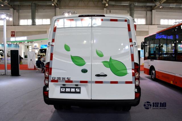 向依维柯、江铃全顺宣战？安凯全新欧系大VAN车型图解 - 第3张