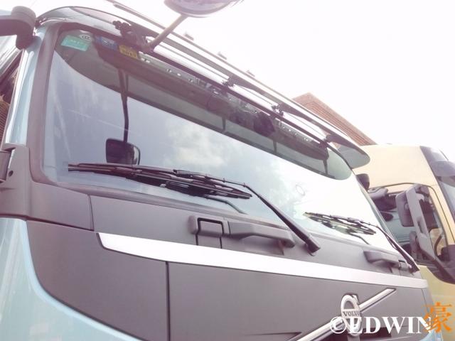 进口卡车界的网红 沃尔沃FM500马力牵引车实拍 - 第6张 - 提加商用车网 进口卡车界的网红 沃尔沃FM500马力牵引车实拍 - 第6张