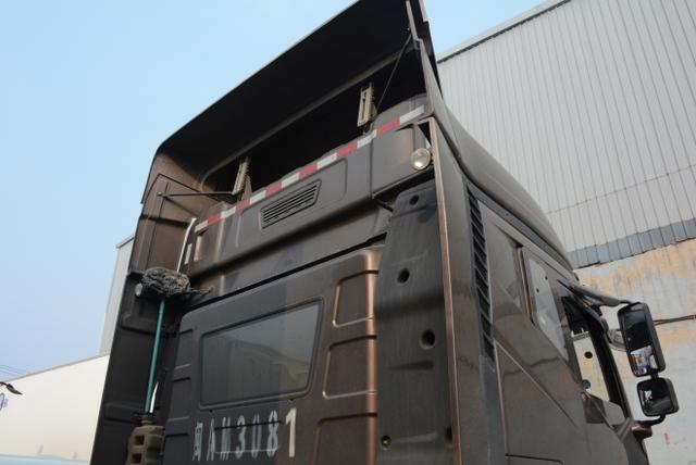 领航版也不靠谱？运营一年多的解放J6P牵引车实拍 - 第5张